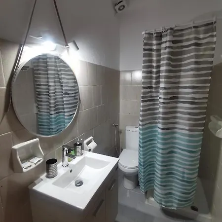 Anna Aparthotel Patitiri