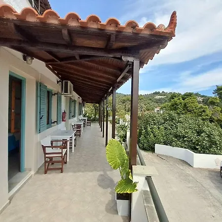 Anna Aparthotel Patitiri (Alonnisos)