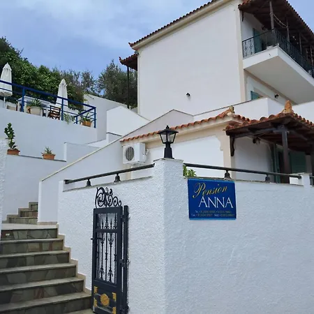 Anna 3*