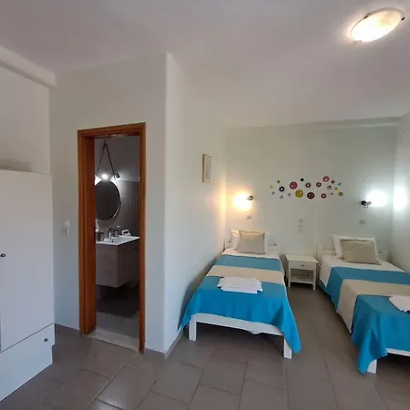 Anna Aparthotel Patitiri