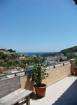 Anna Aparthotel 3*